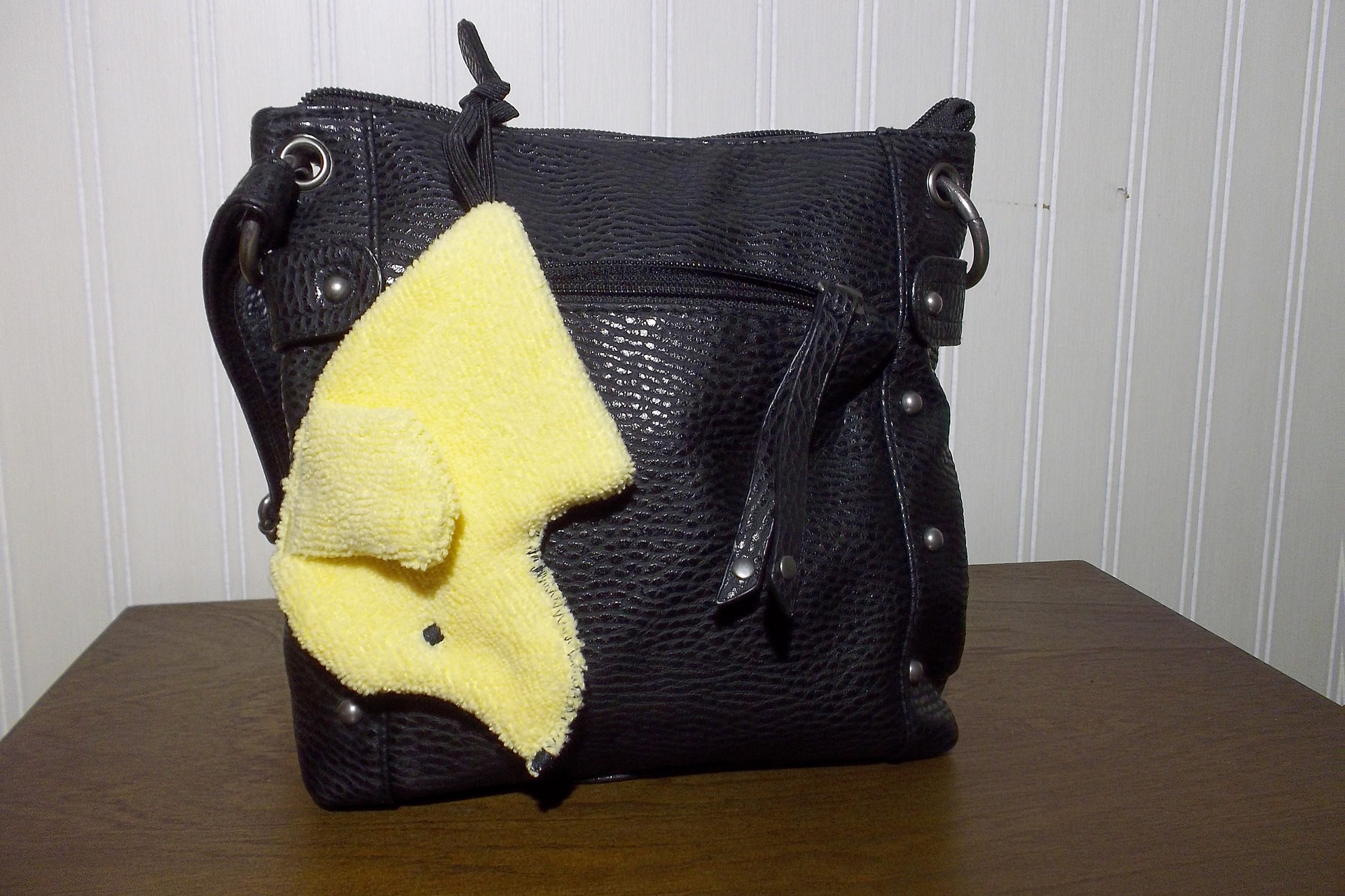 Smudge Dog on Handbag