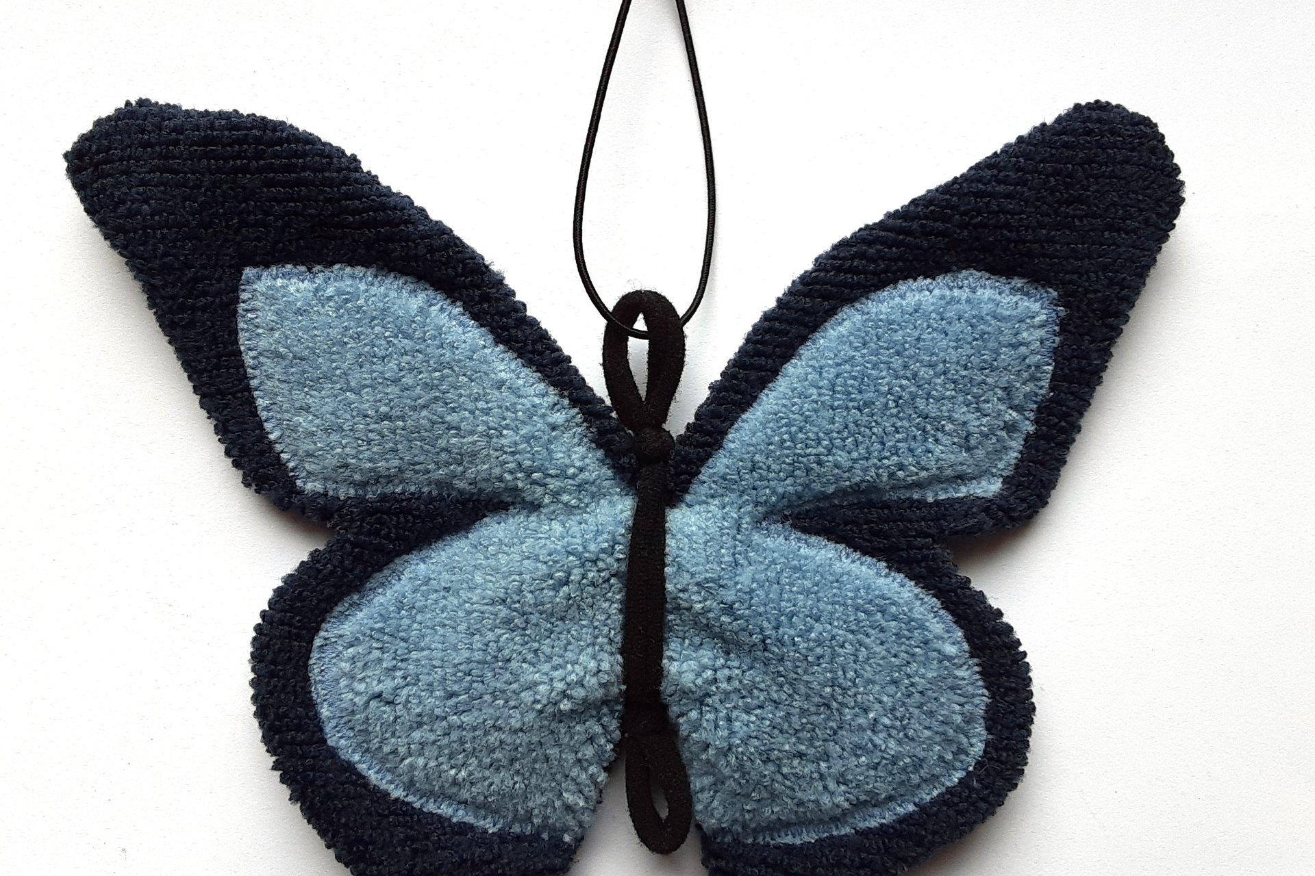 Smudge Bug Butterfly Microfiber Covert Cleaning Cloth