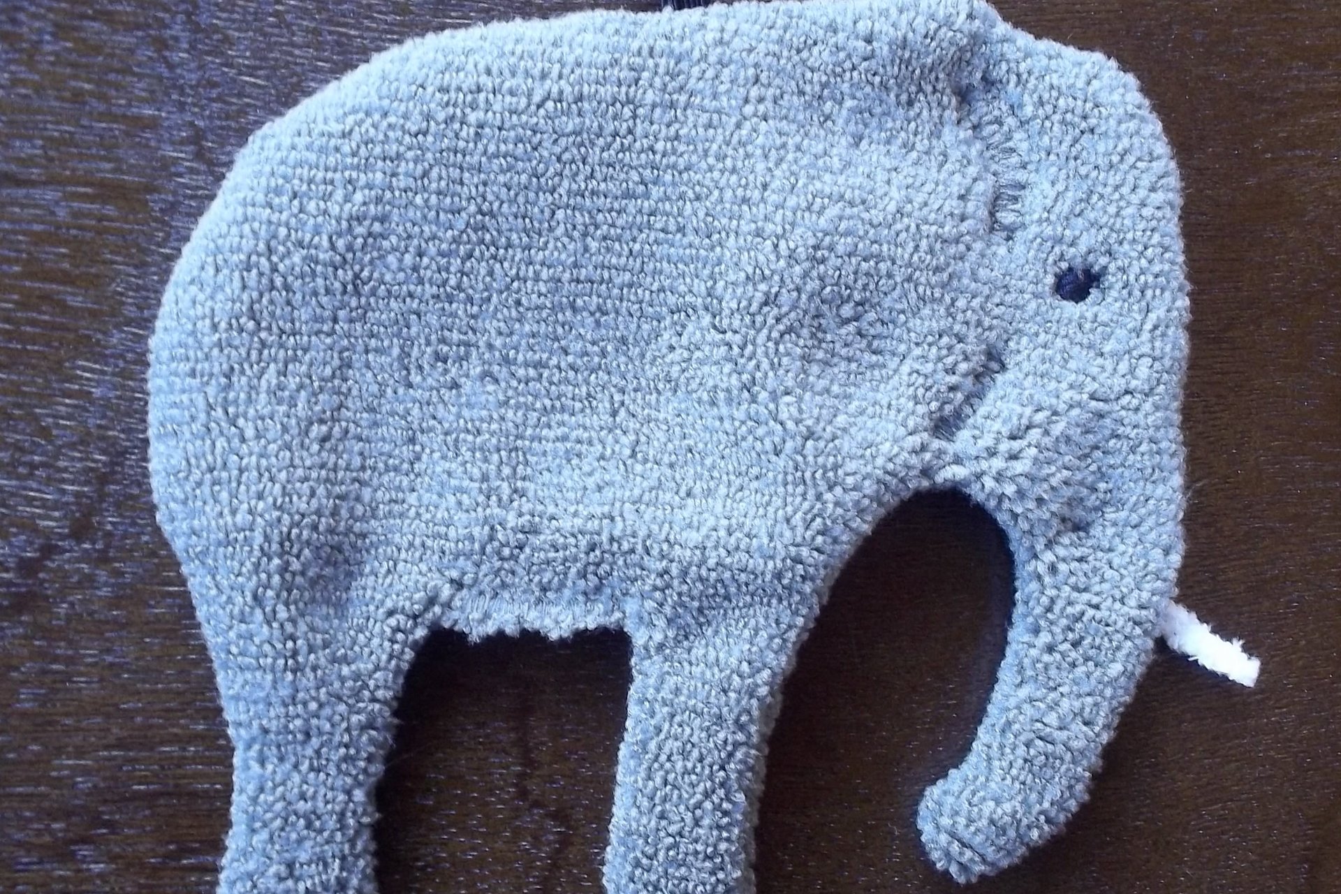 Smudge Safari: Elephant Microfiber Covert Cleaning Cloth