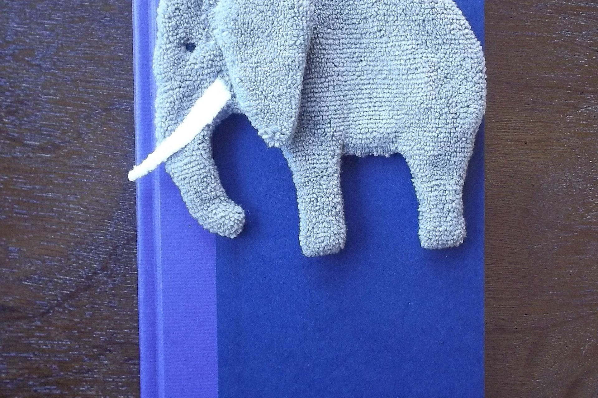 Smudge Safari: Elephant Microfiber Covert Cleaning Cloth