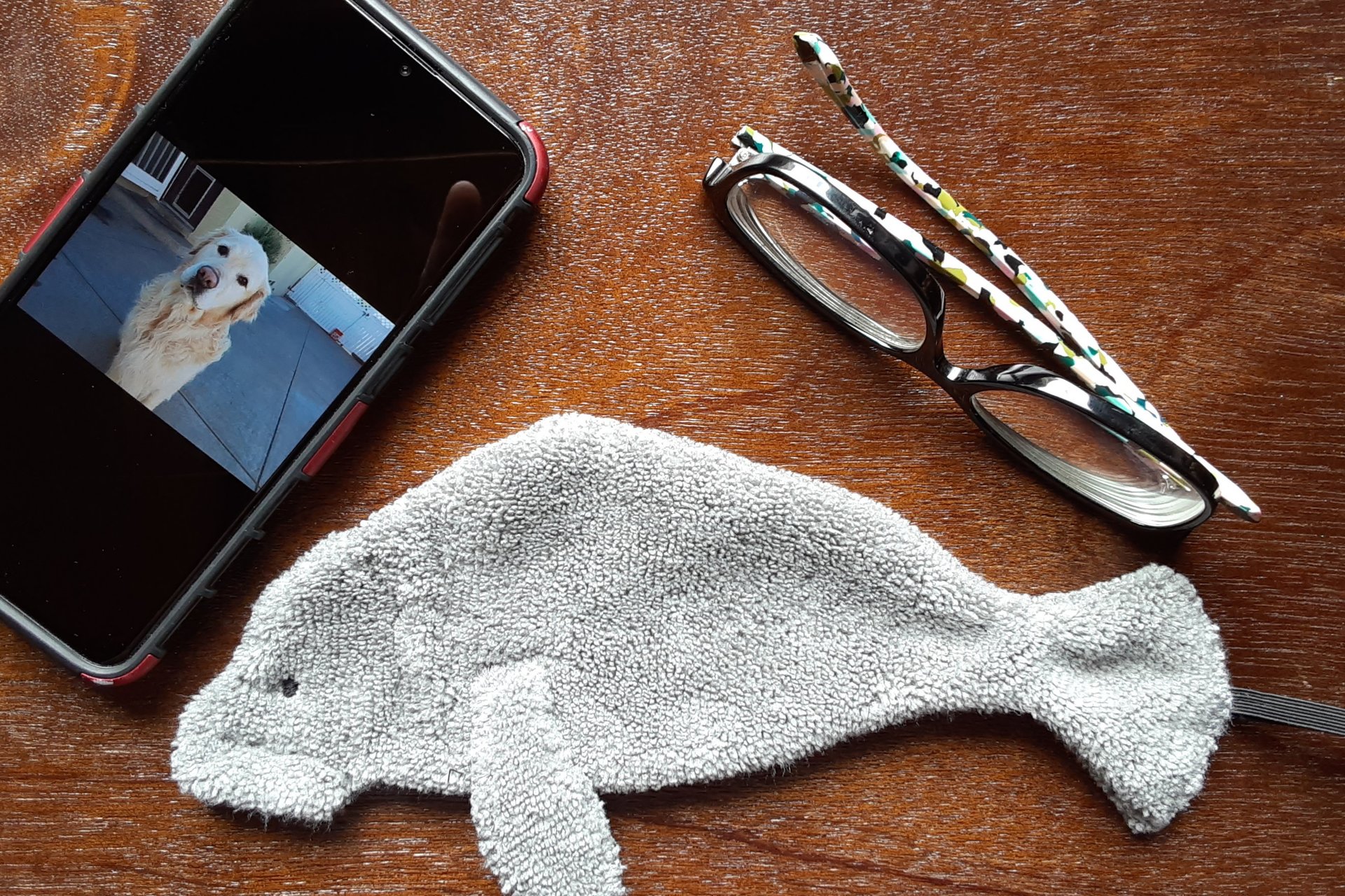 Smudge Fish: Manatee Microfiber Covert Cleaning Cloth