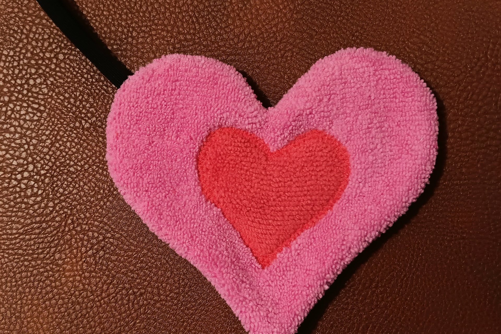 Smudge Heart Microfiber Covert Cleaning Cloth