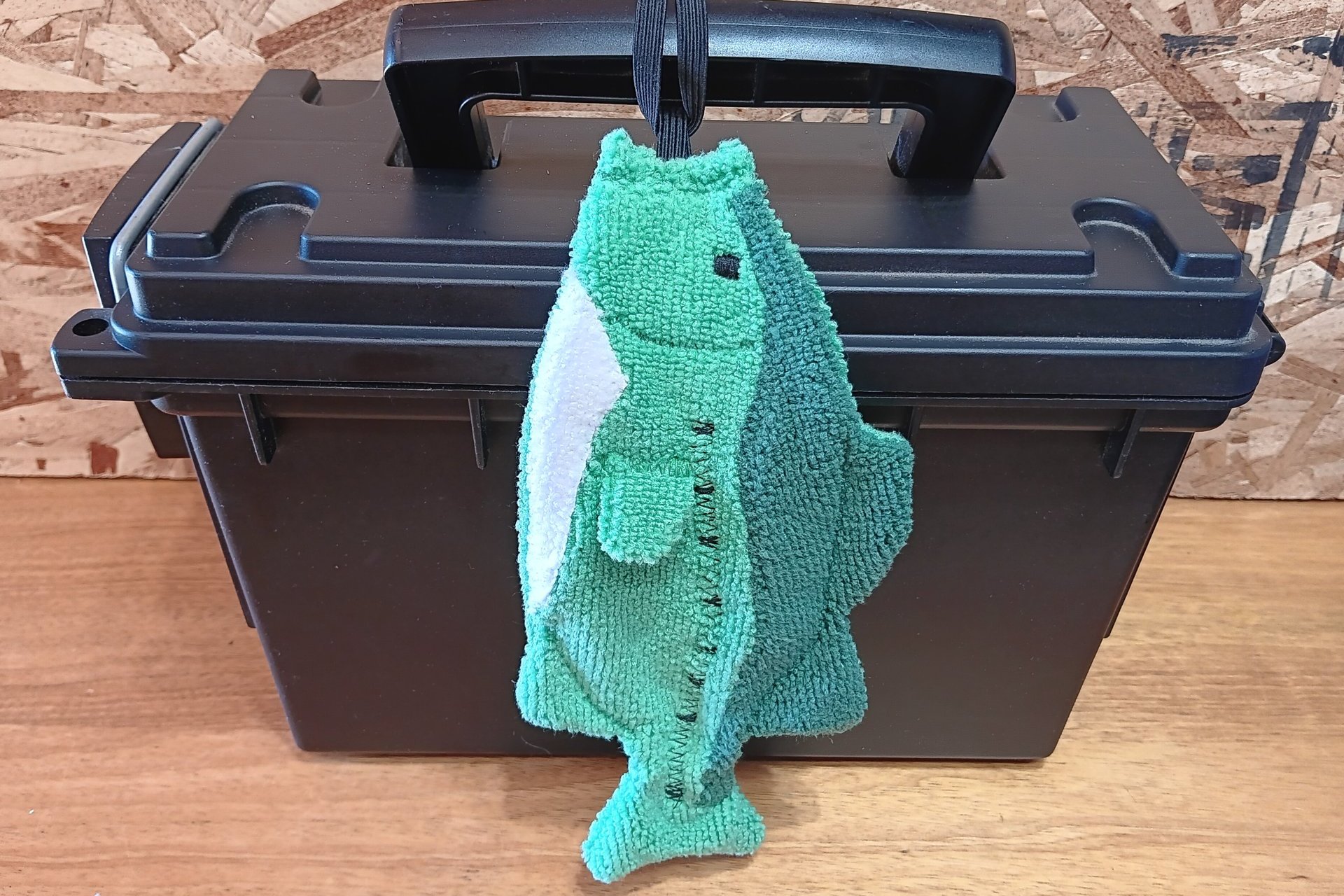 Smudge Fish: Largemouth Bass Microfiber  Covert Cleaning Cloth