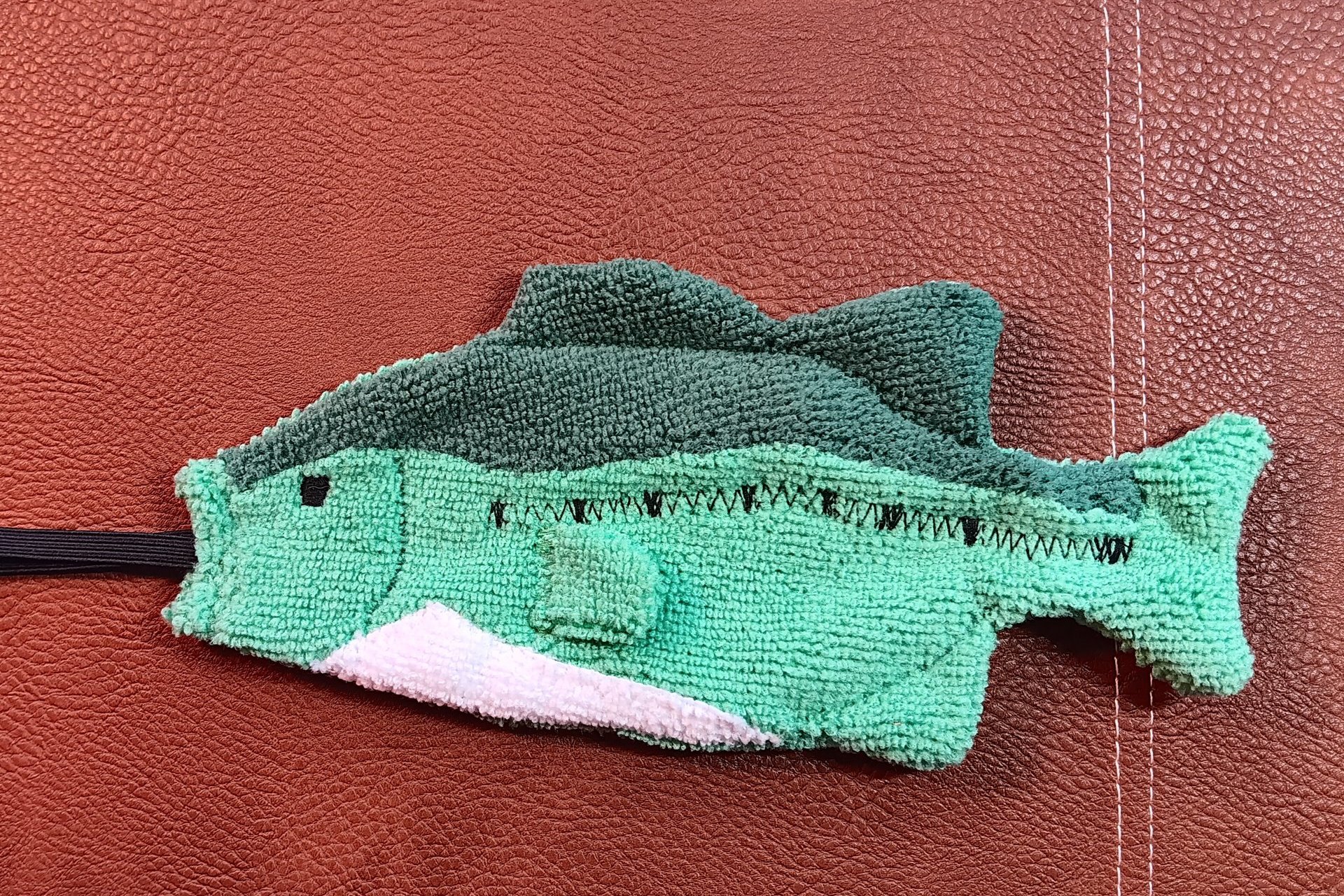 Smudge Fish: Largemouth Bass Microfiber  Covert Cleaning Cloth