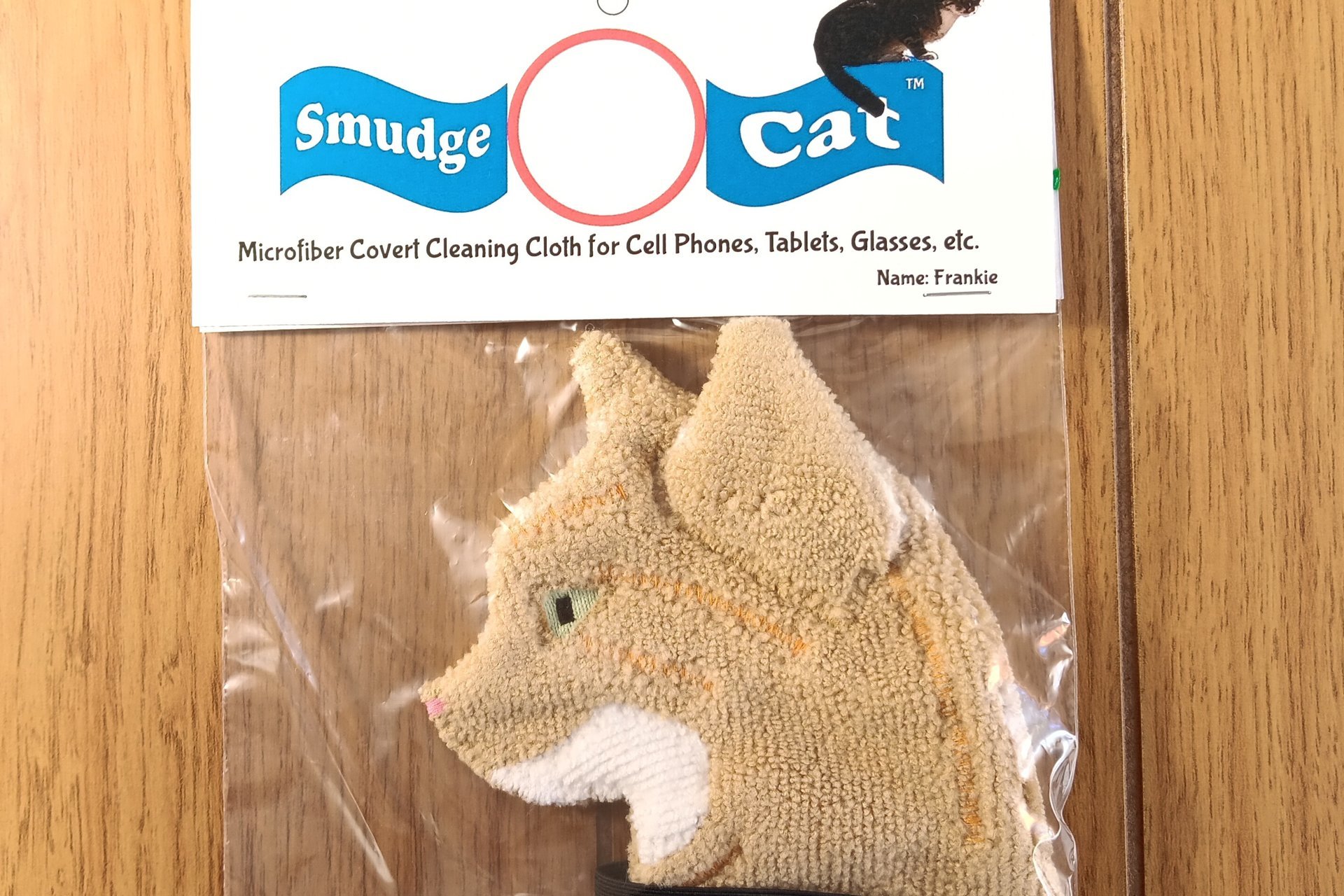 Smudge Cat "Frankie" Microfiber Covert Cleaning Cloth