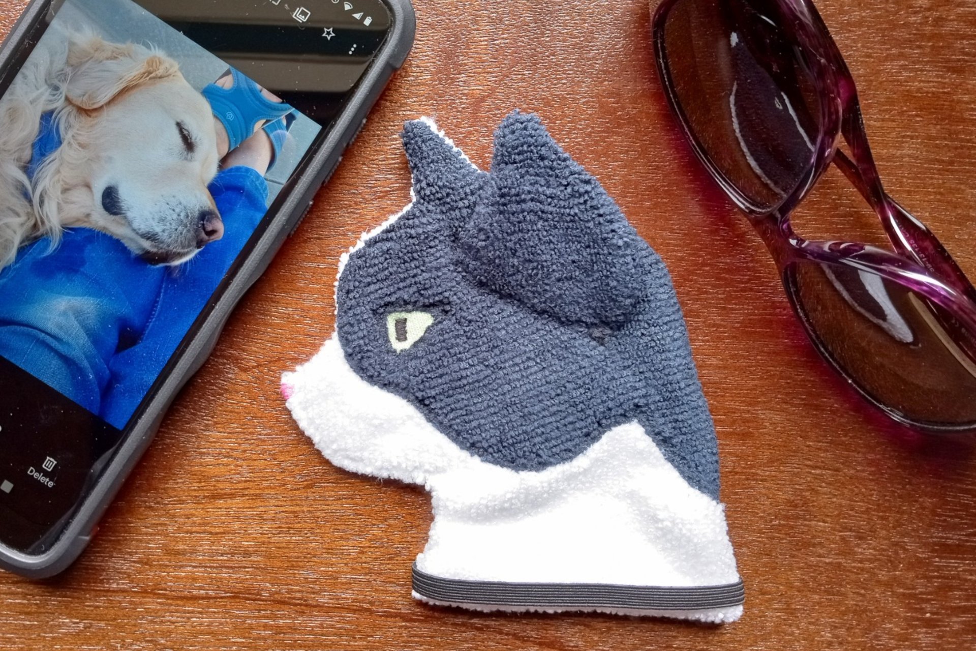 Smudge Cat "Tux" Microfiber Covert Cleaning Cloth